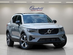 2026 Volvo XC40 B5 Plus AWD SUV