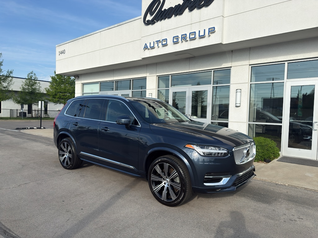 2024 Volvo XC90 T8 Recharge Core Bright Theme 4WD's photo