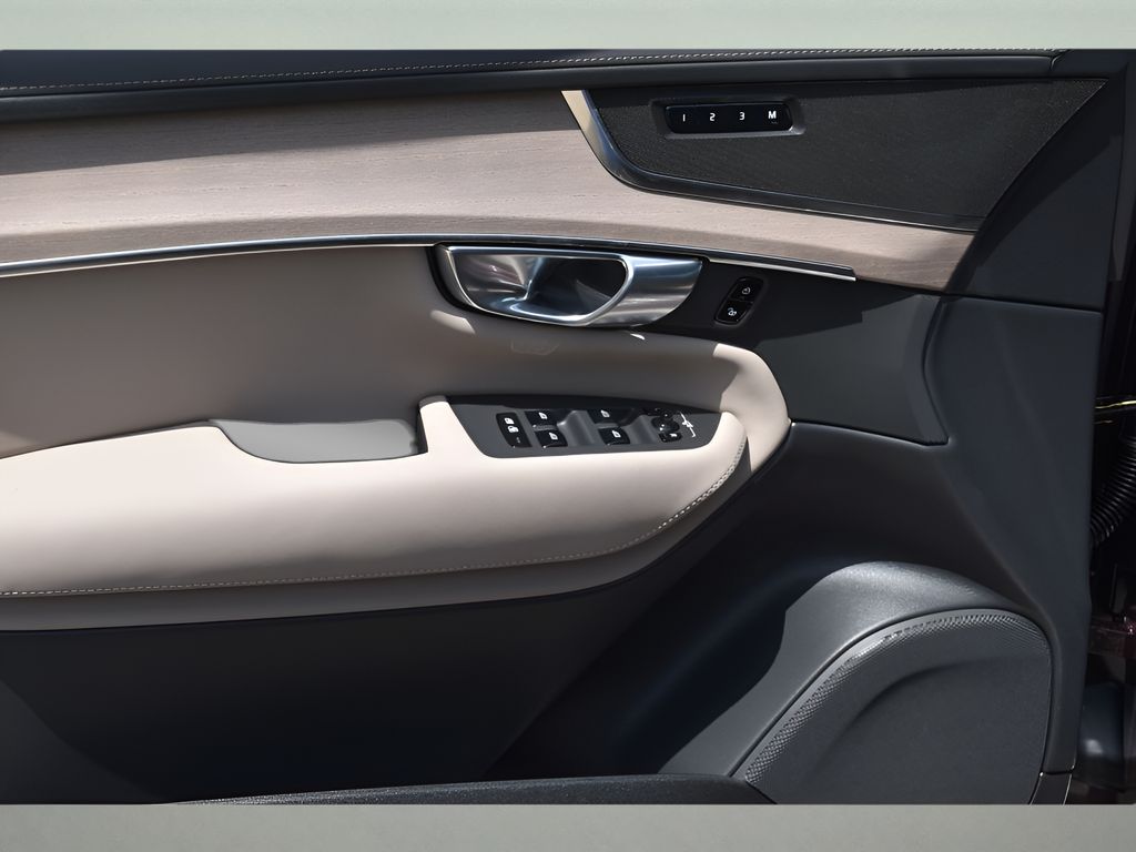 2026 Volvo XC90 Core - Photo 28