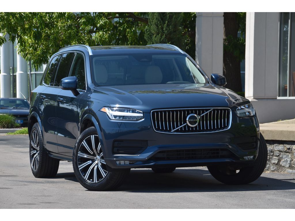 2023 Volvo XC90 Core