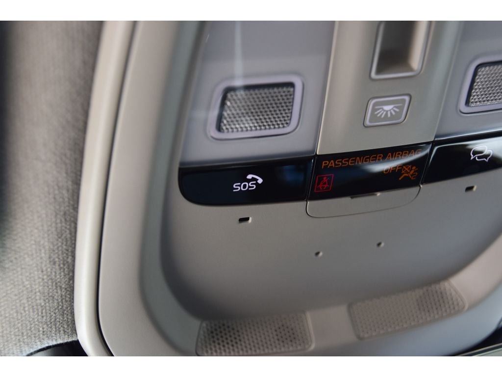 2026 Volvo XC40 Plus - Photo 38