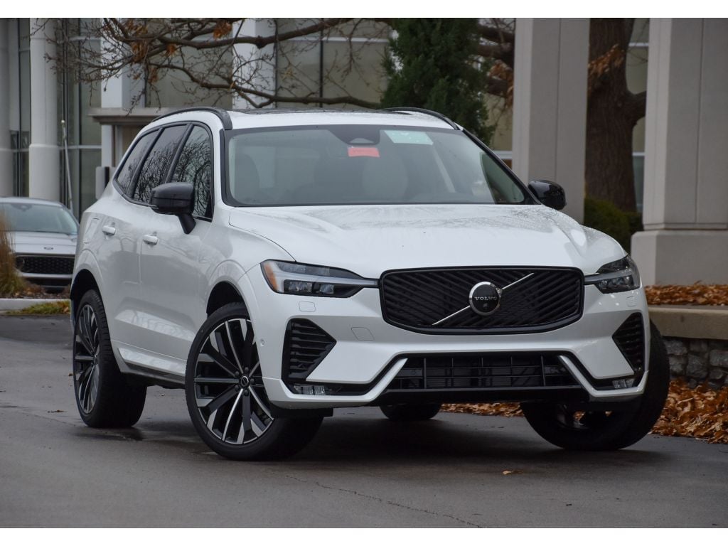 2026 Volvo XC60 Ultra's photo