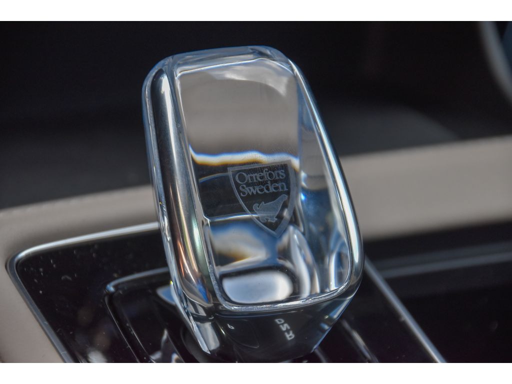 2026 Volvo XC90 Core - Photo 38