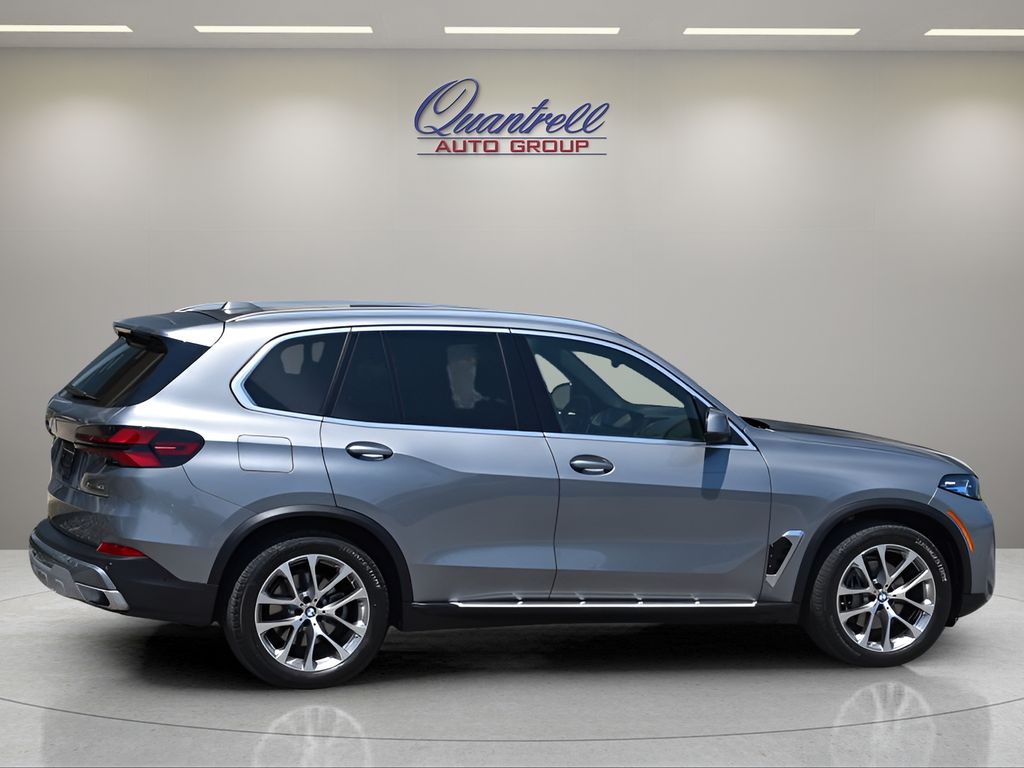 Used 2024 BMW X5 40i with VIN 5UX23EU01R9V75786 for sale in Lexington, KY