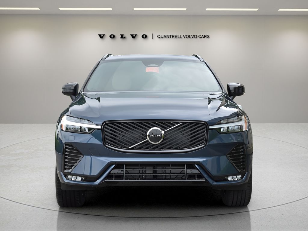 2026 Volvo XC60 Core - Photo 9