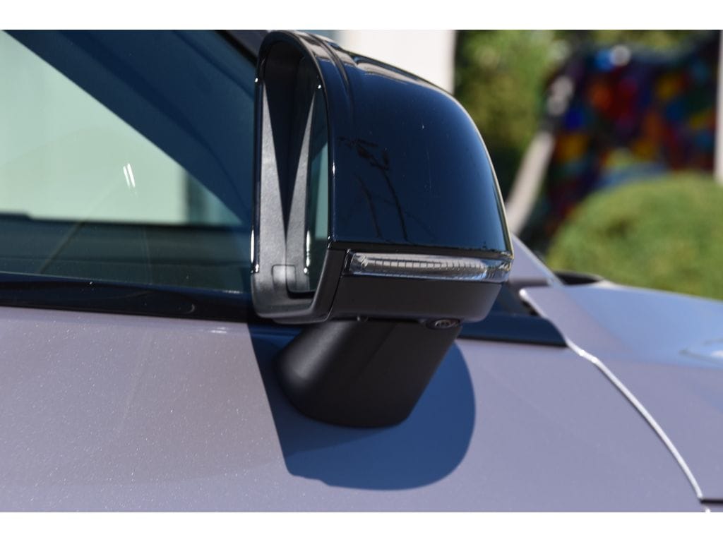 2026 Volvo XC40 Plus - Photo 29