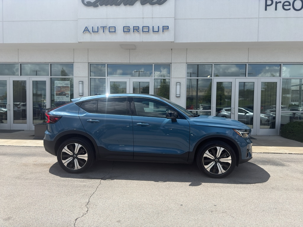 Used 2023 Volvo C40 Plus with VIN YV4ED3GL0P2035628 for sale in Lexington, KY