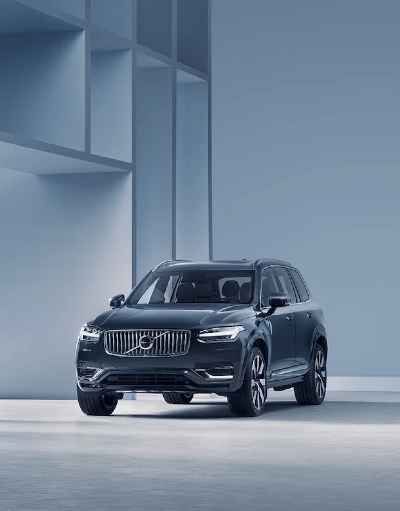 2024 Volvo XC90 vs. INFINITI QX60: Performance and Engine Specs