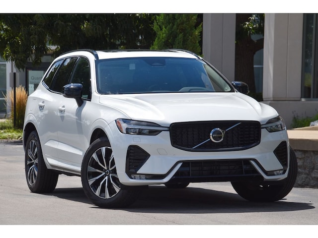 2025 Volvo XC60 B5 Core SUV