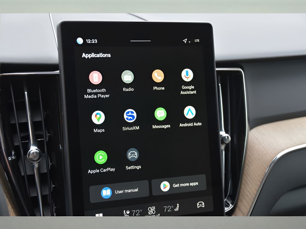 2026 Volvo XC60 Core - Photo 20