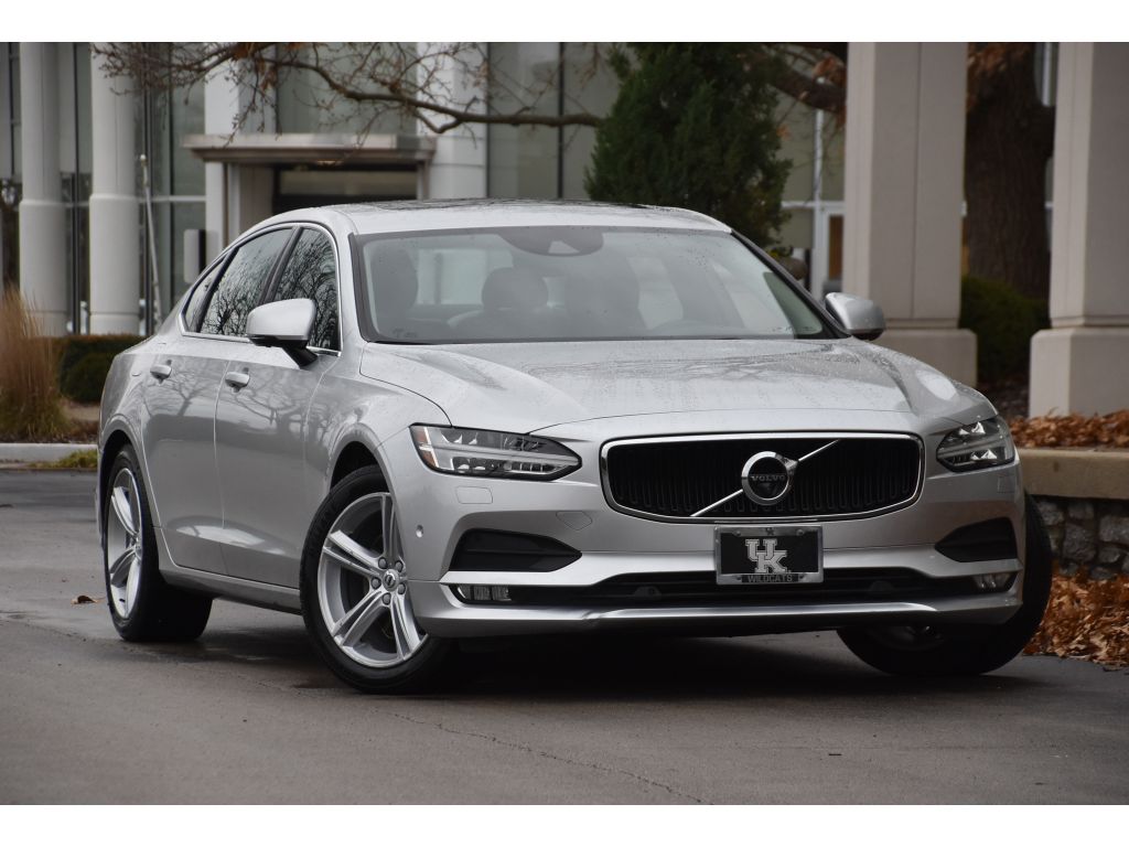 2018 Volvo S90