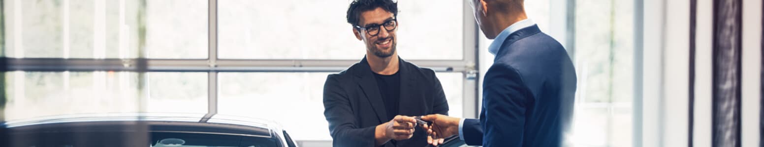 Car Financing vs. Leasing