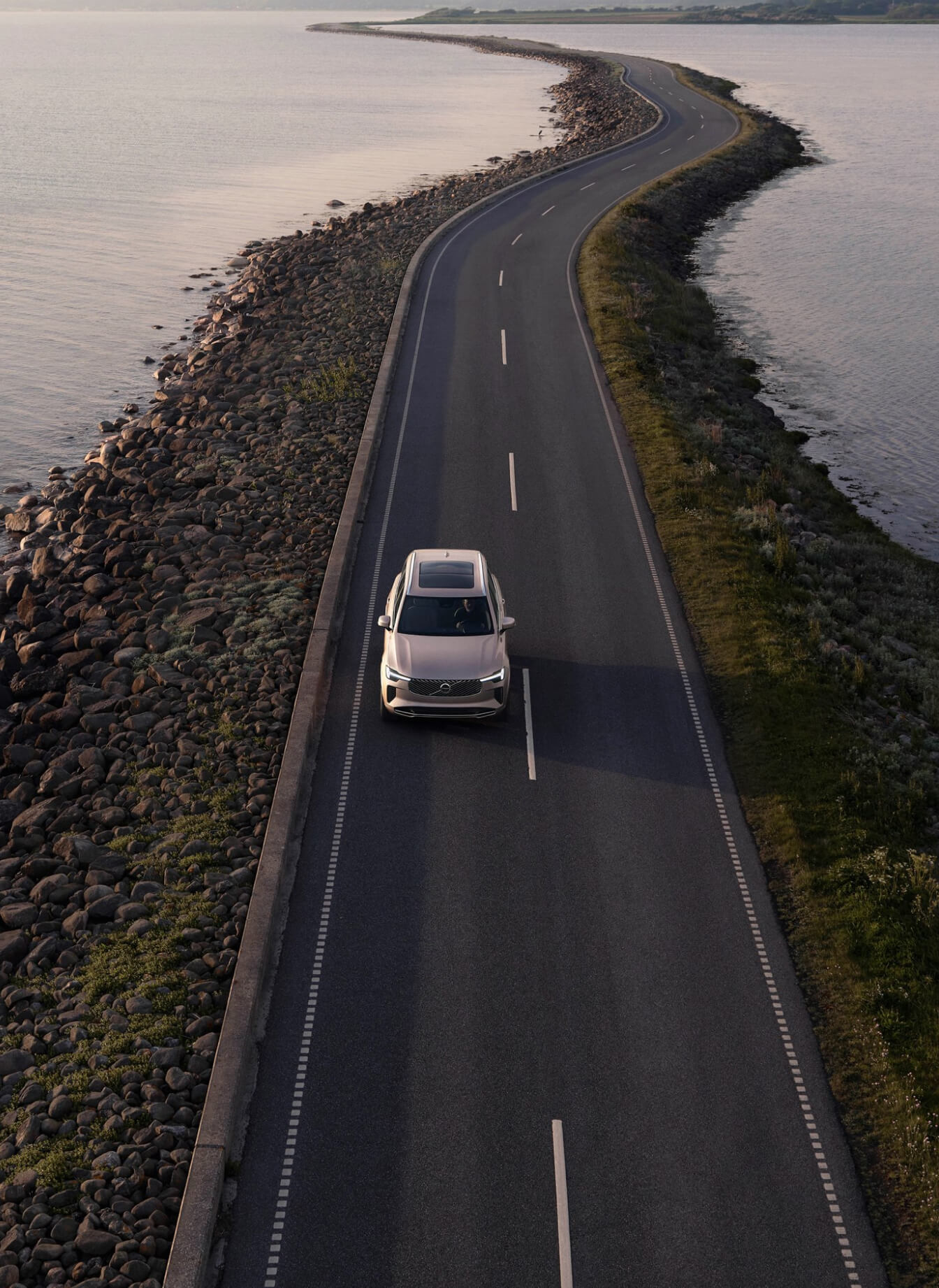 Volvo XC90 Safety Technology