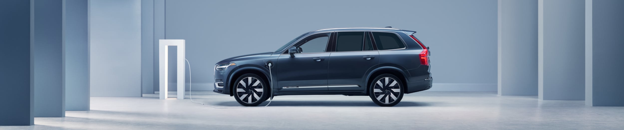 Volvo Electric Vehicle Guide