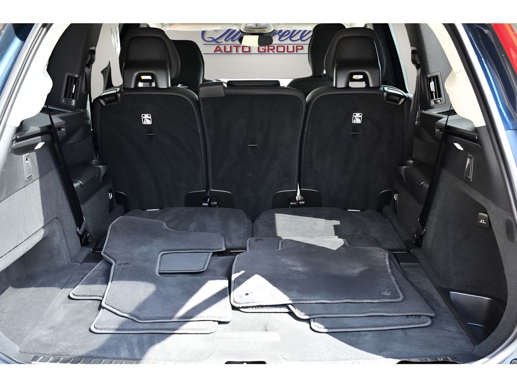 Used 2024 Volvo XC90 plug-in hybrid For Sale | Lexington KY | VIN