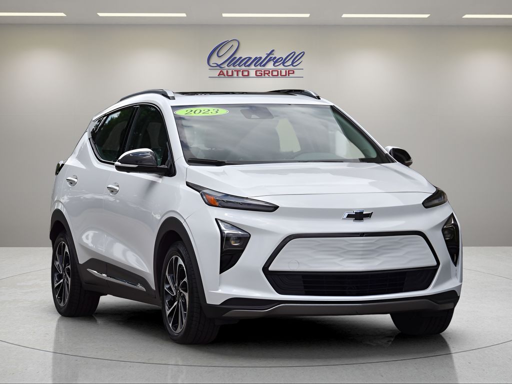 Used 2023 Chevrolet Bolt EUV Premier with VIN 1G1FZ6S07P4174546 for sale in Lexington, KY