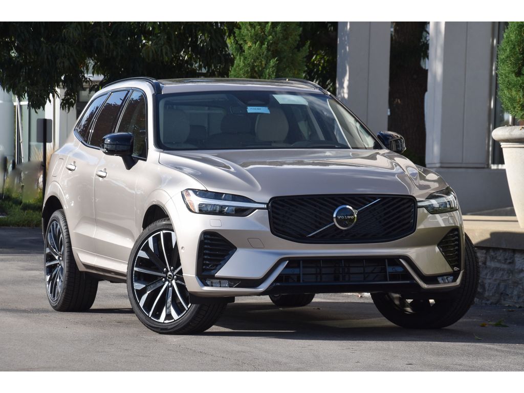 2026 Volvo XC60 Ultra's photo