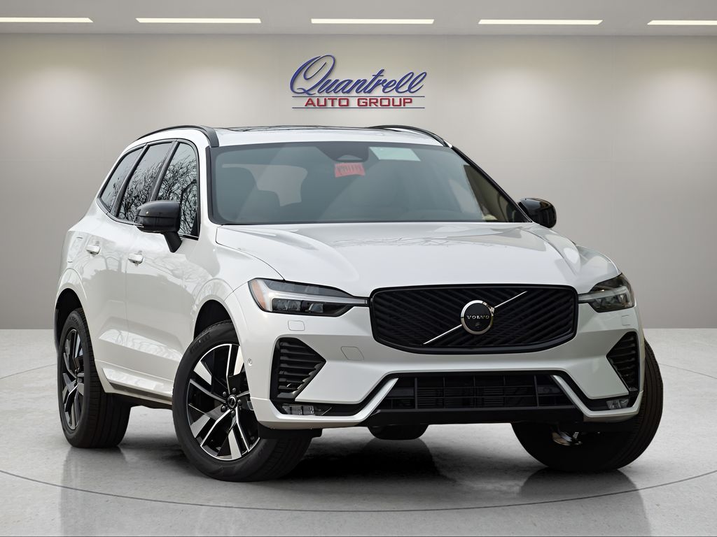 2026 Volvo XC60 B5 Plus Dark AWD's photo