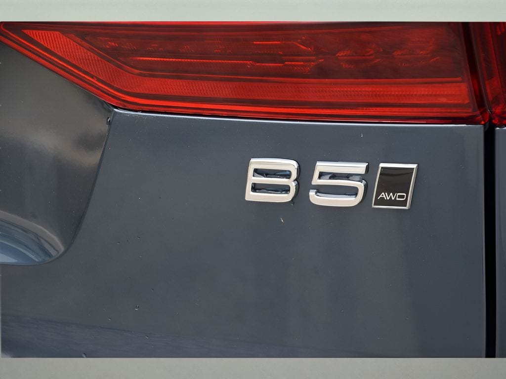 2026 Volvo XC60 Core - Photo 26