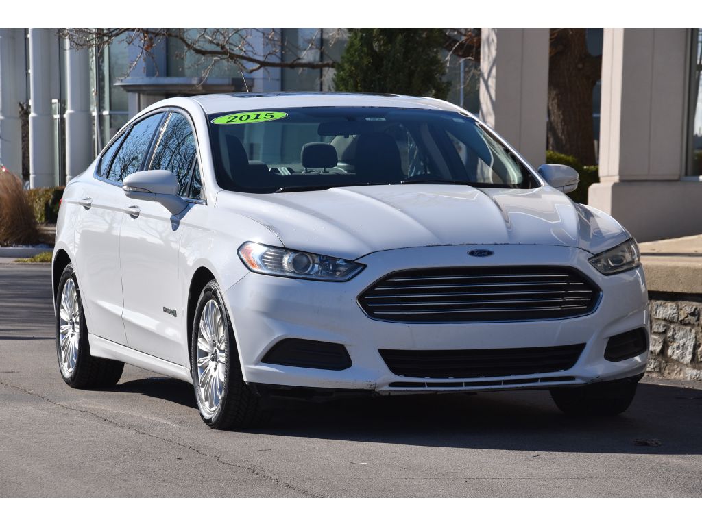 Used 2015 Ford Fusion Hybrid SE with VIN 3FA6P0LUXFR150068 for sale in Lexington, KY