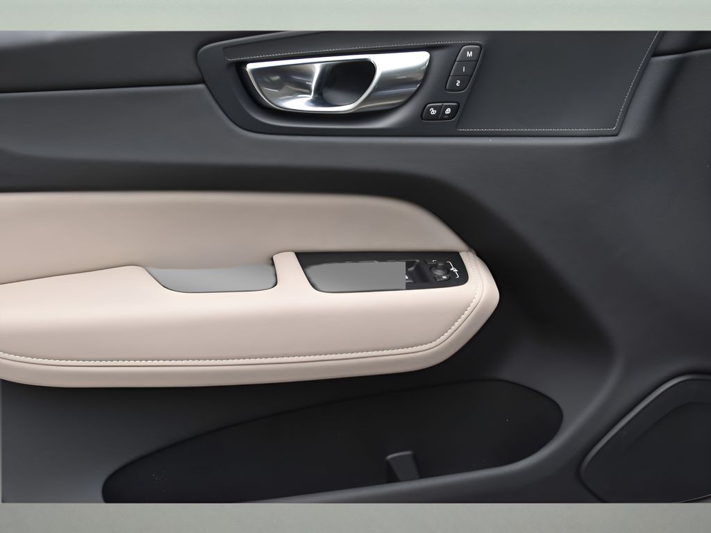 2026 Volvo XC60 Core - Photo 25