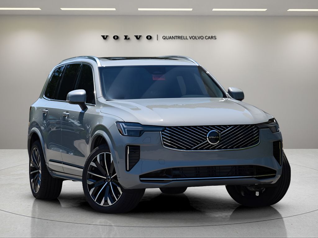 2026 Volvo XC90 Plus's photo