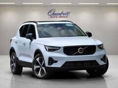 2026 Volvo XC40 B5 Plus AWD SUV