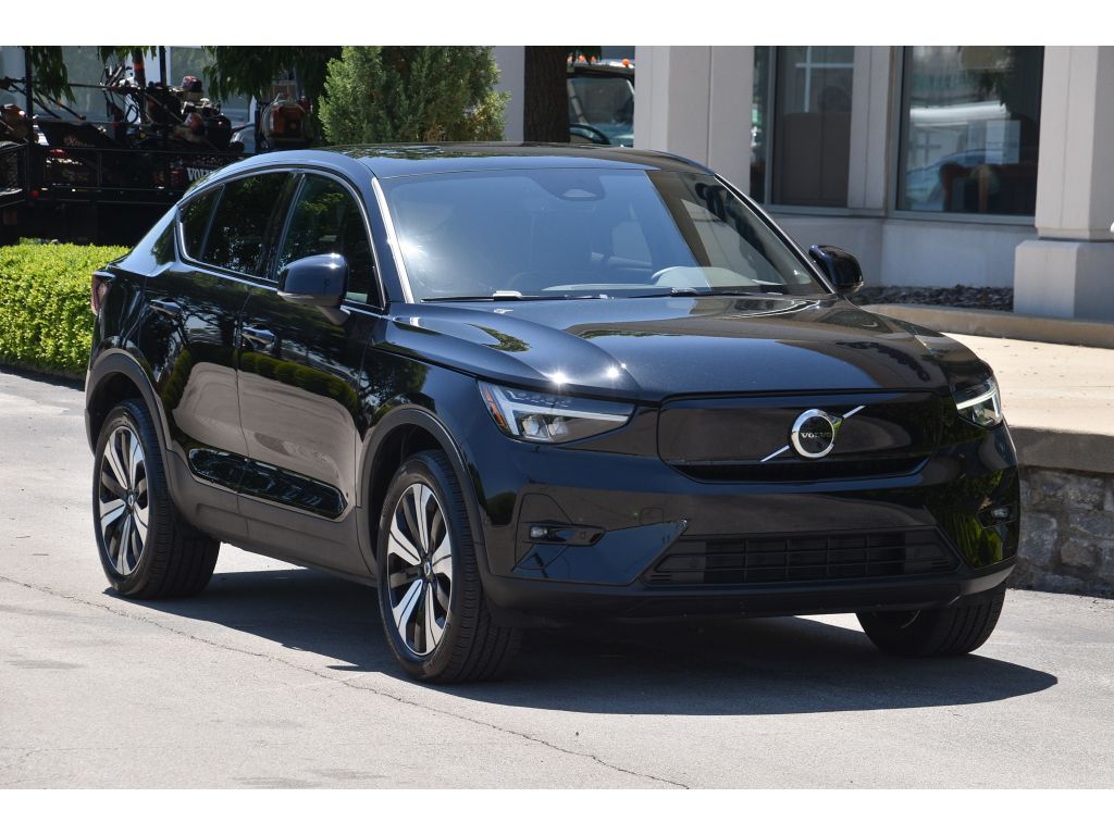 Used 2023 Volvo C40 Plus with VIN YV4ED3GL0P2034446 for sale in Lexington, KY