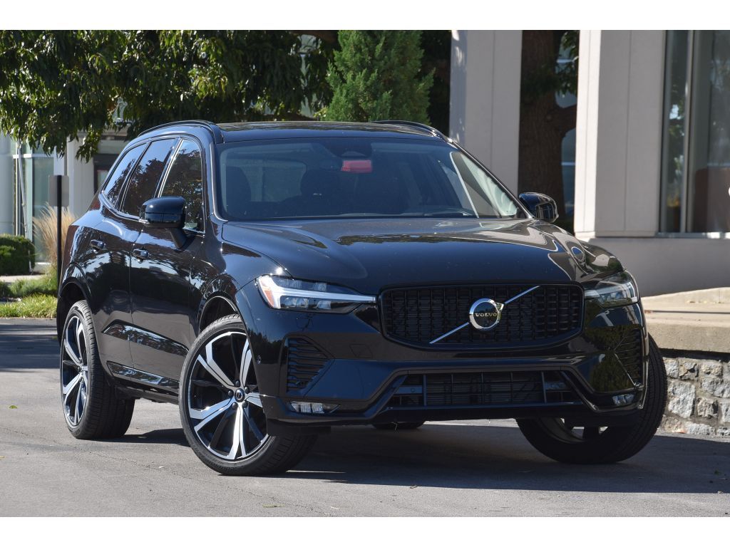 2025 Volvo XC60 Ultra's photo