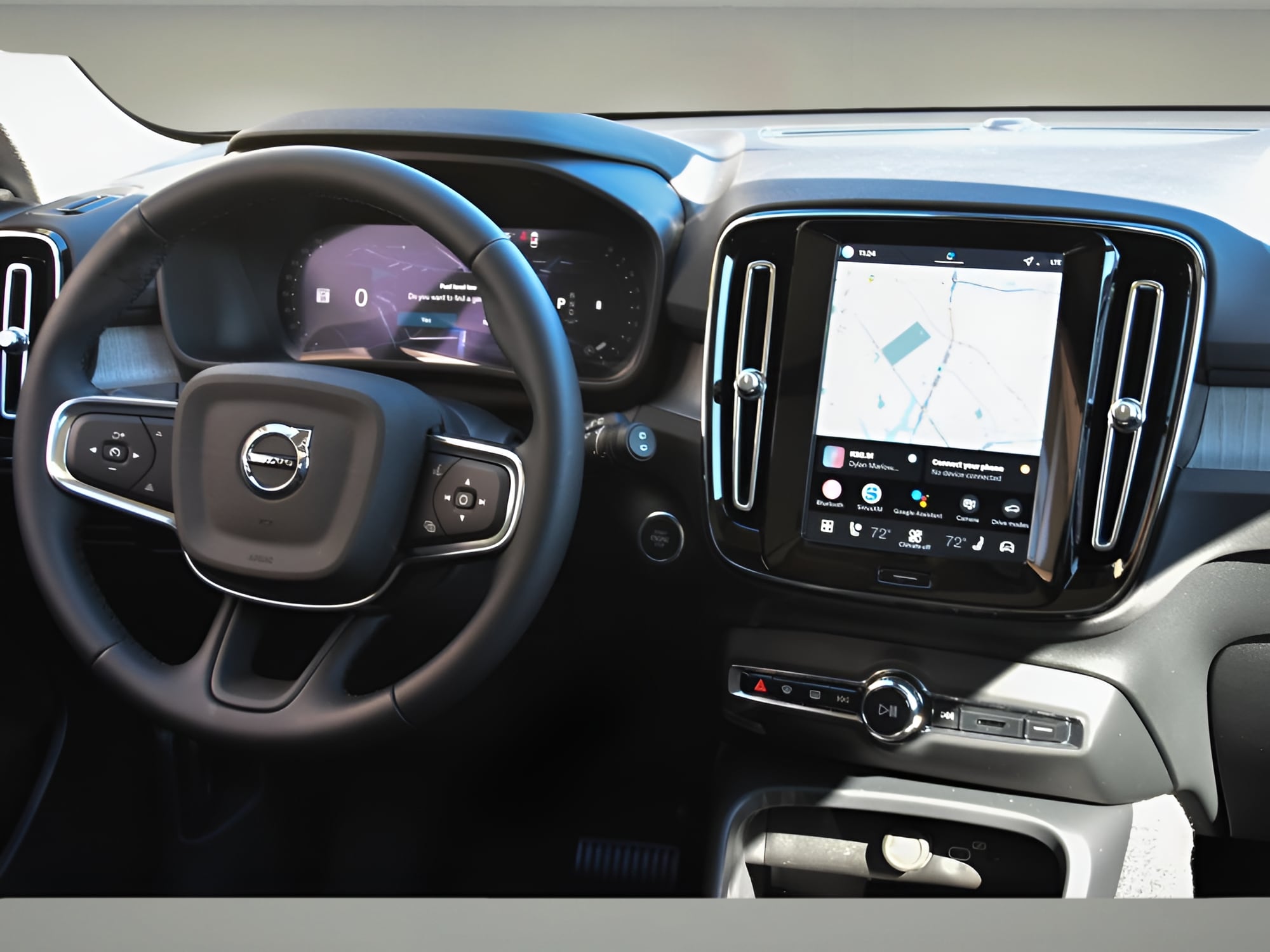 2026 Volvo XC40 Plus - Photo 16
