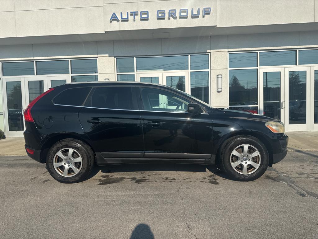 Used 2012 Volvo XC60 3.2 with VIN YV4952DZ2C2237866 for sale in Lexington, KY