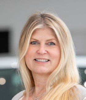 Staff member Jennifer Pearson from 01b6404639fa