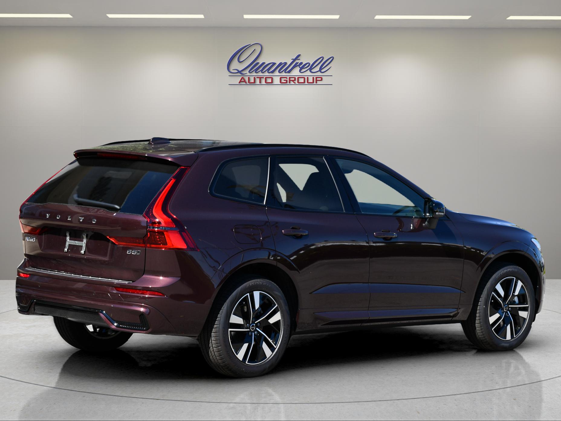 Used 2027 Volvo XC60 B5 Core SUV