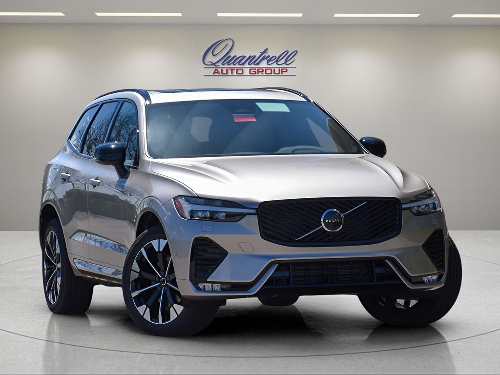 2026 Volvo XC60 B5 Plus Dark AWD's photo