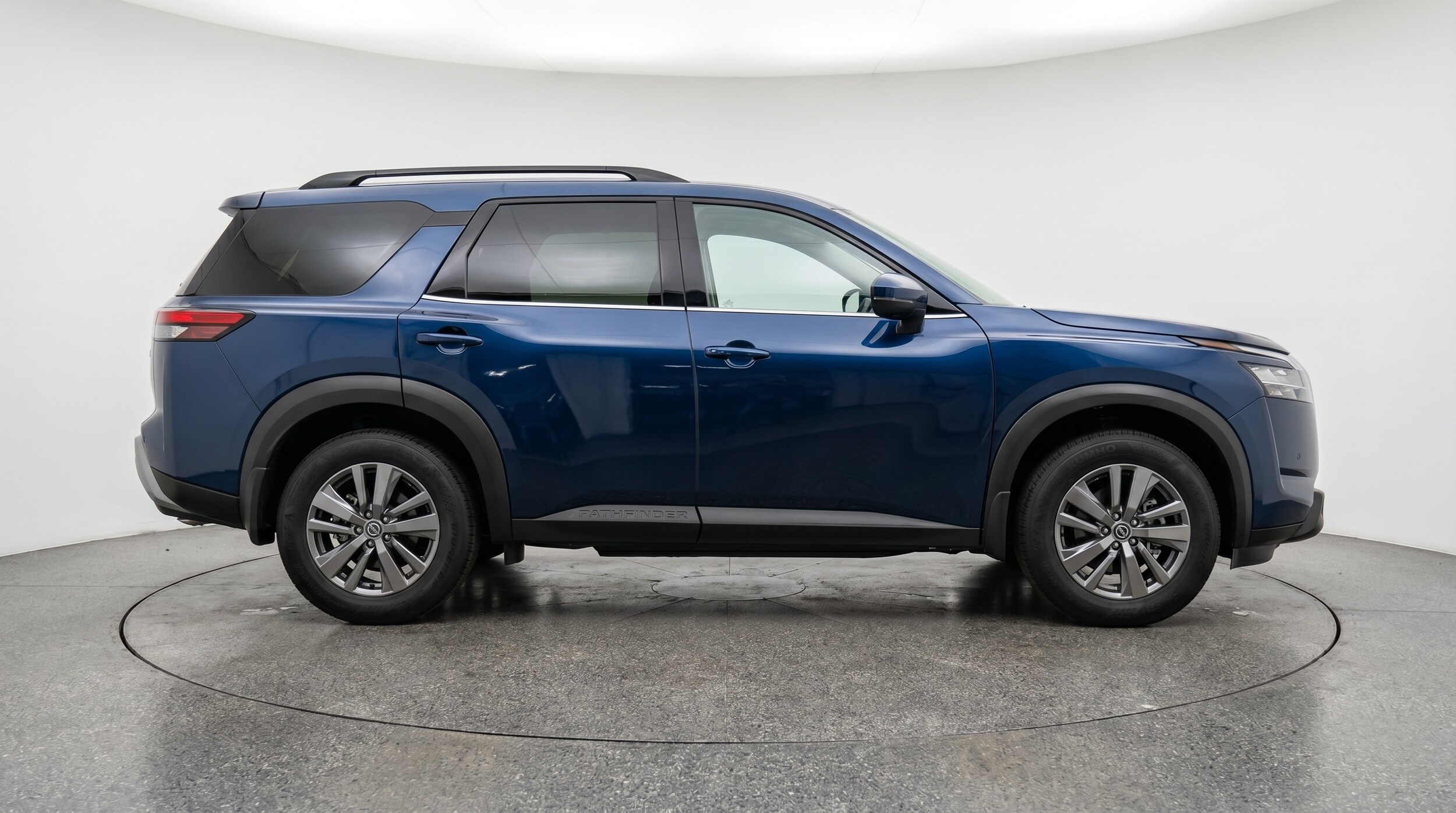 Thumbnail: 2025 Nissan Pathfinder - 8