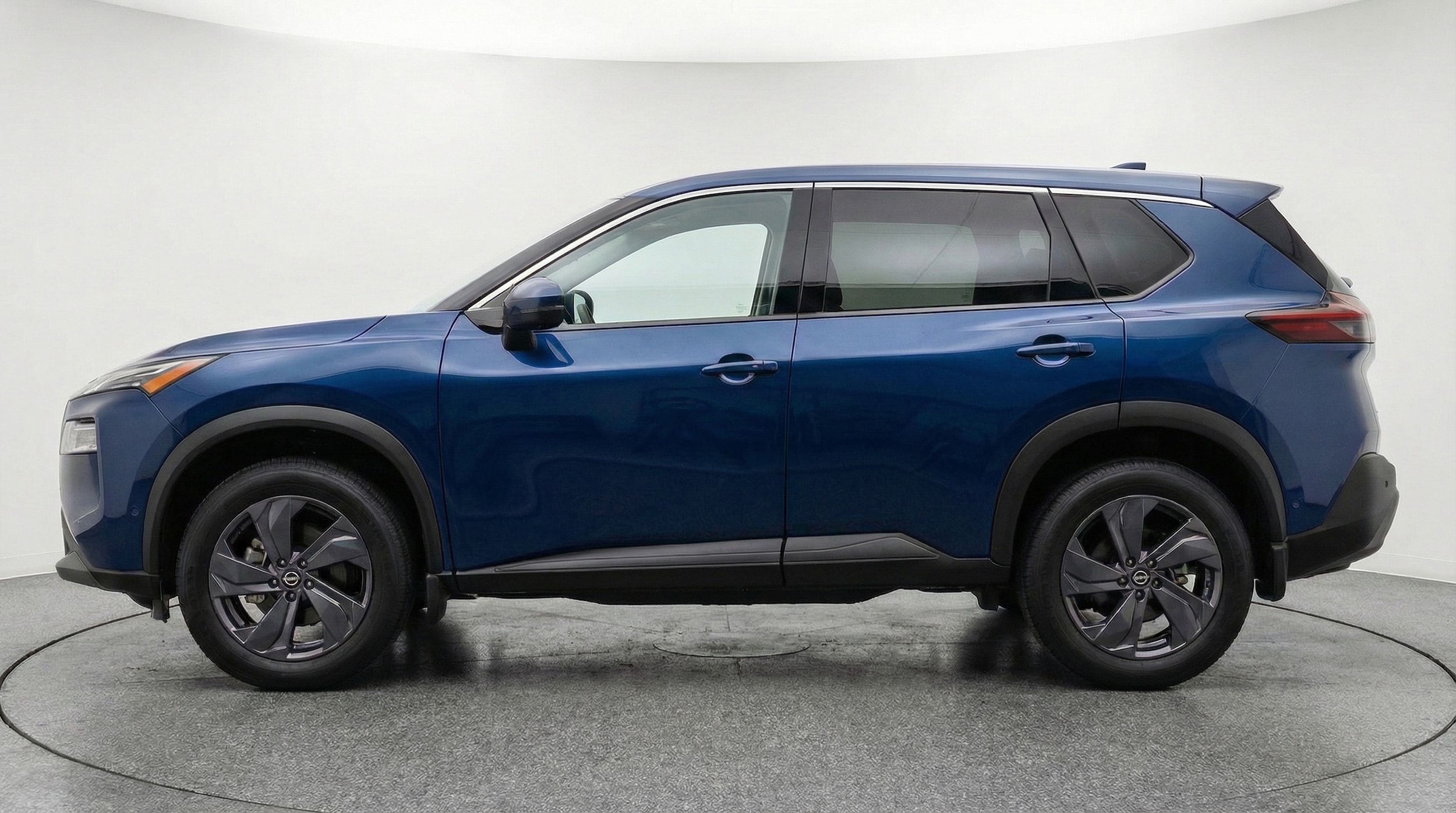 Thumbnail: 2025 Nissan Rogue - 4