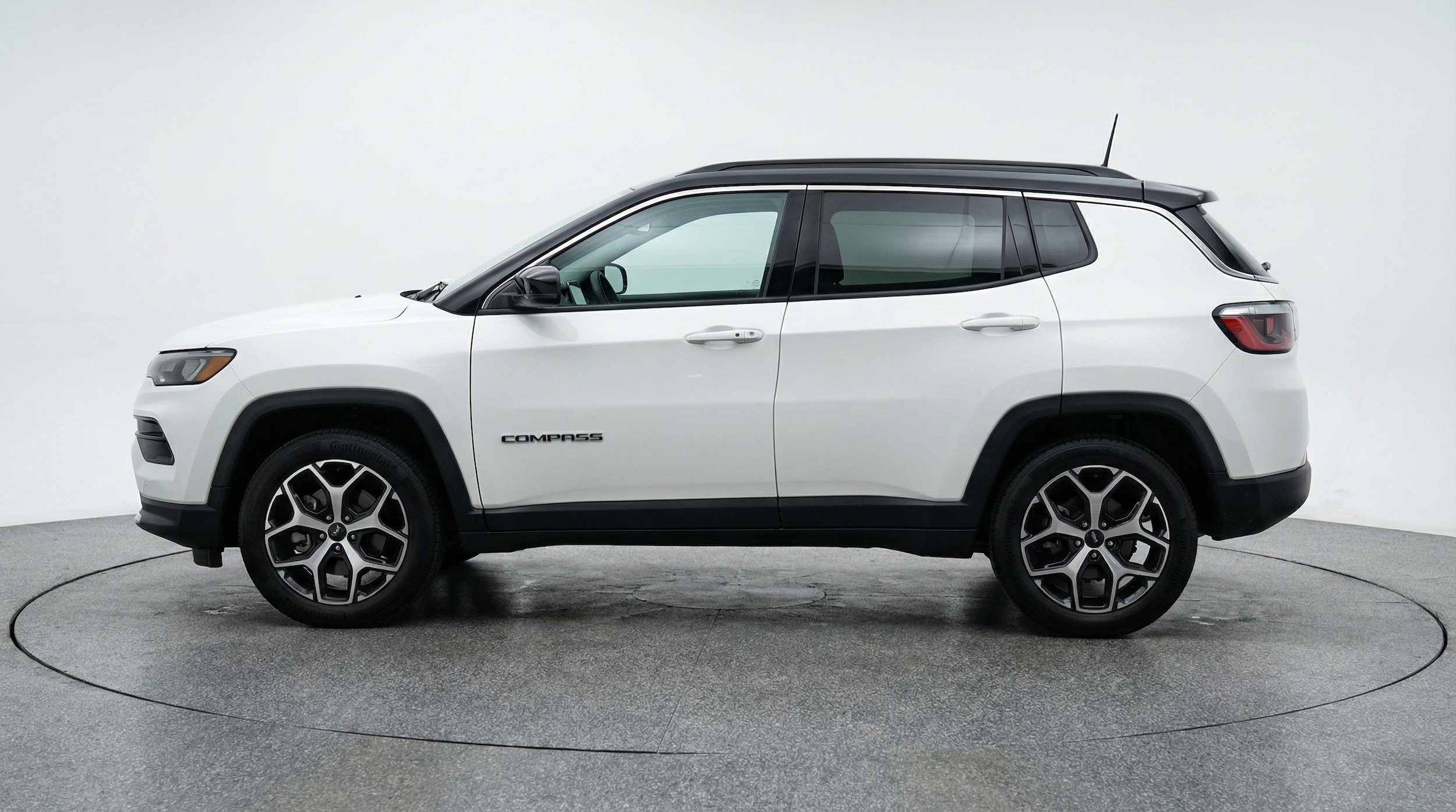 Thumbnail: 2025 Jeep Compass - 4