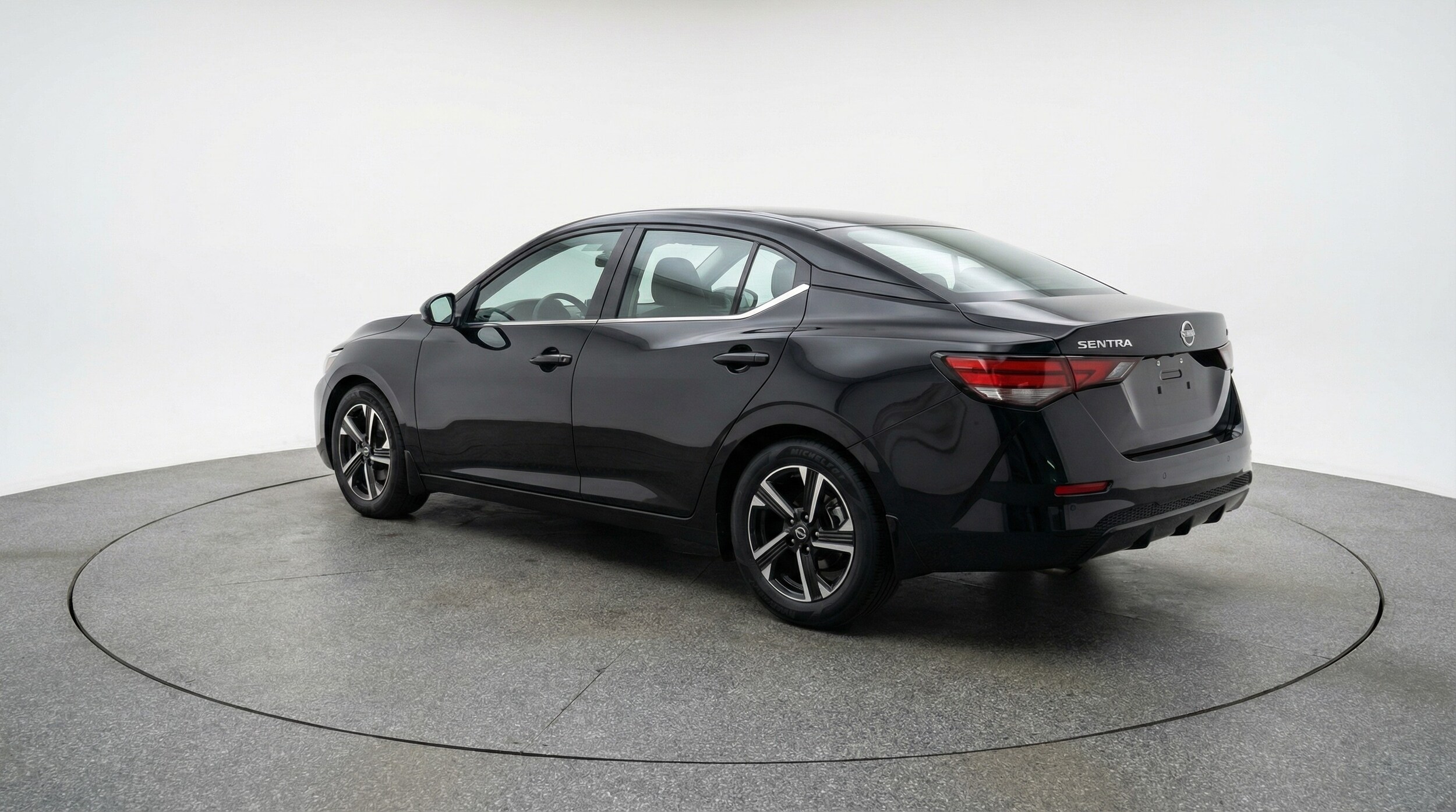 Thumbnail: 2025 Nissan Sentra - 5
