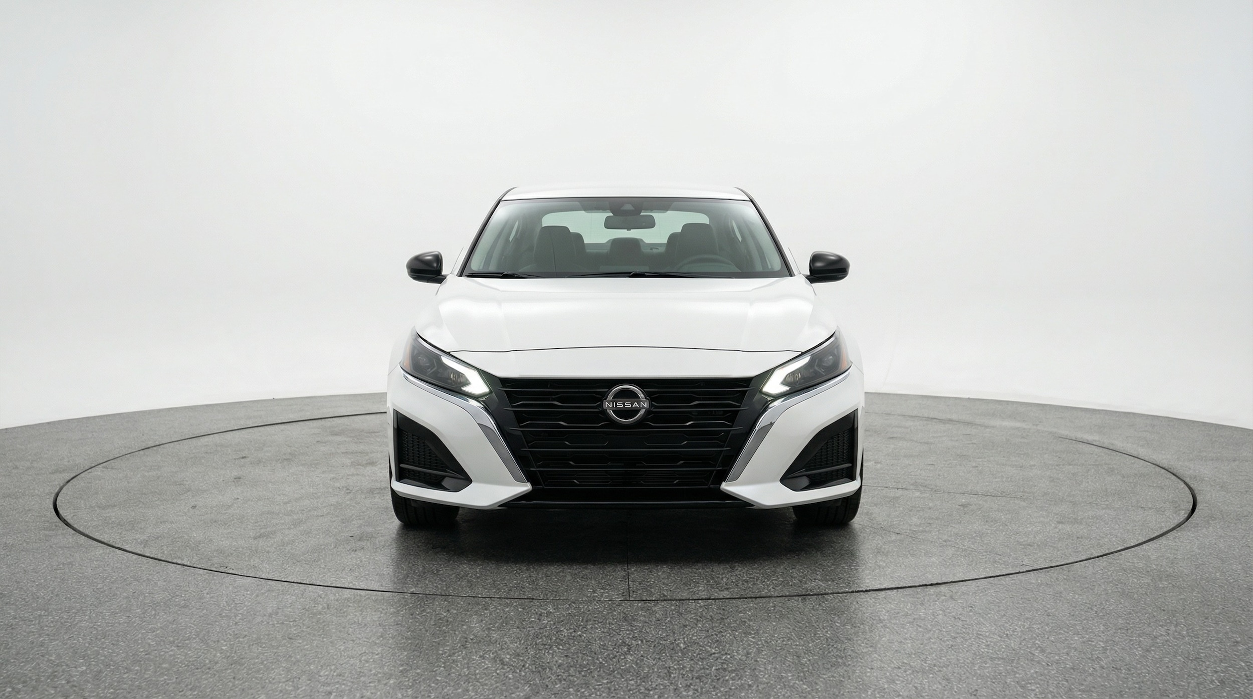 Thumbnail: 2025 Nissan Altima - 2