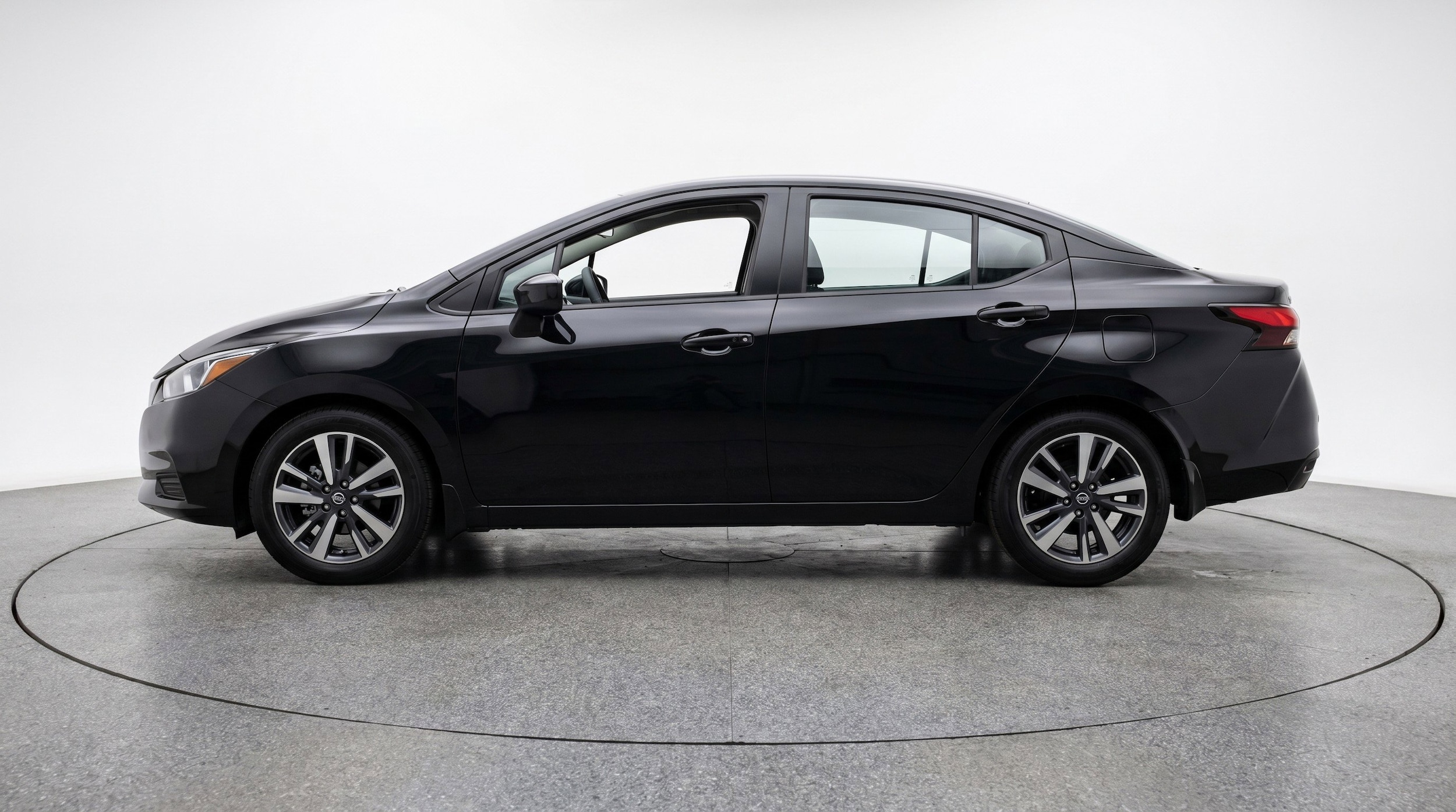 Thumbnail: 2025 Nissan Versa - 5