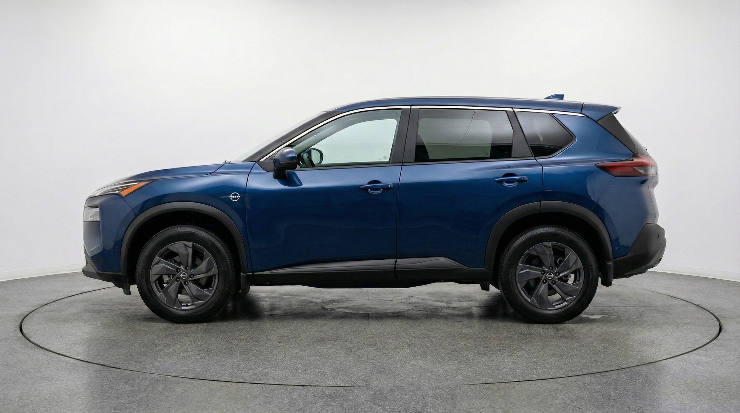 Thumbnail: 2025 Nissan Rogue - 4