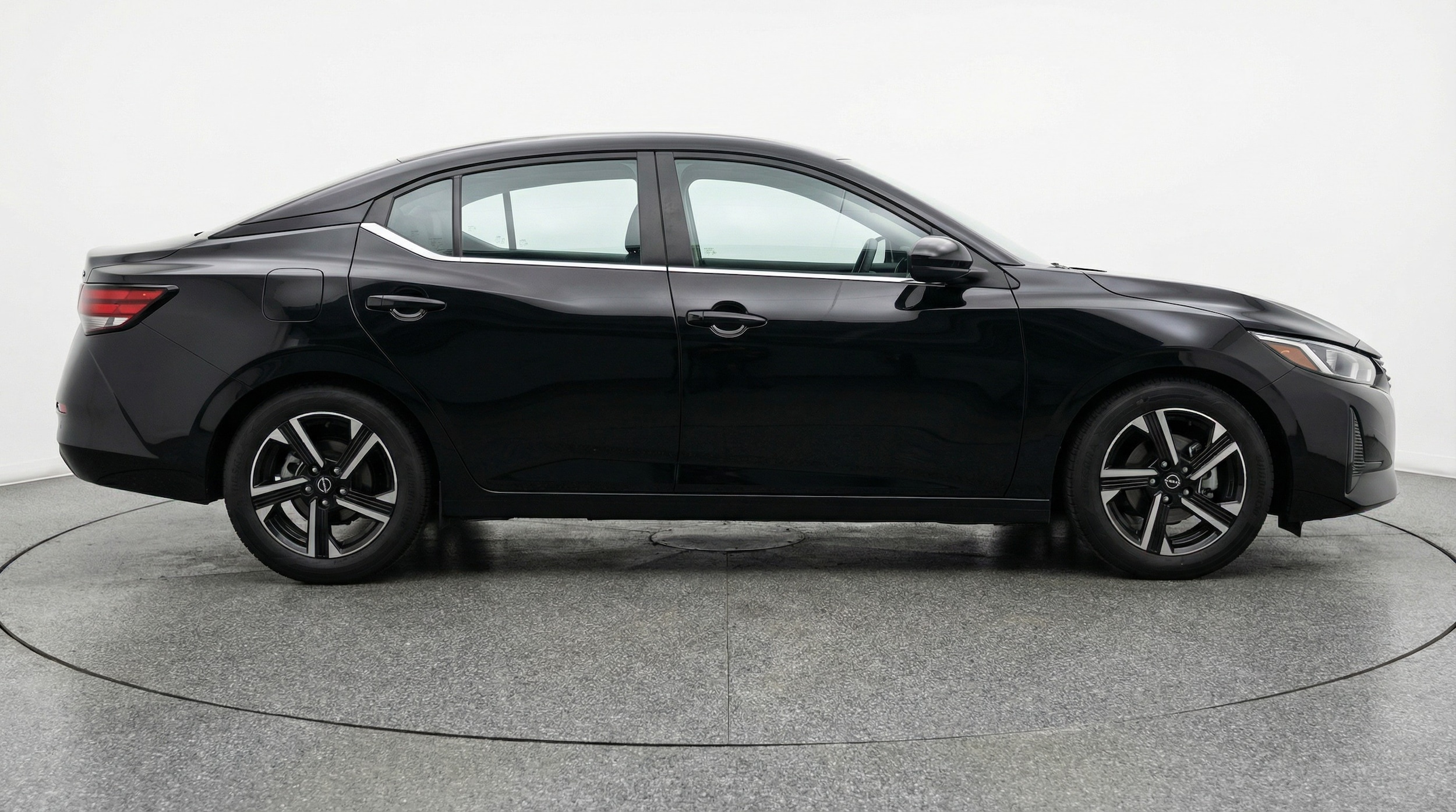Thumbnail: 2025 Nissan Sentra - 8