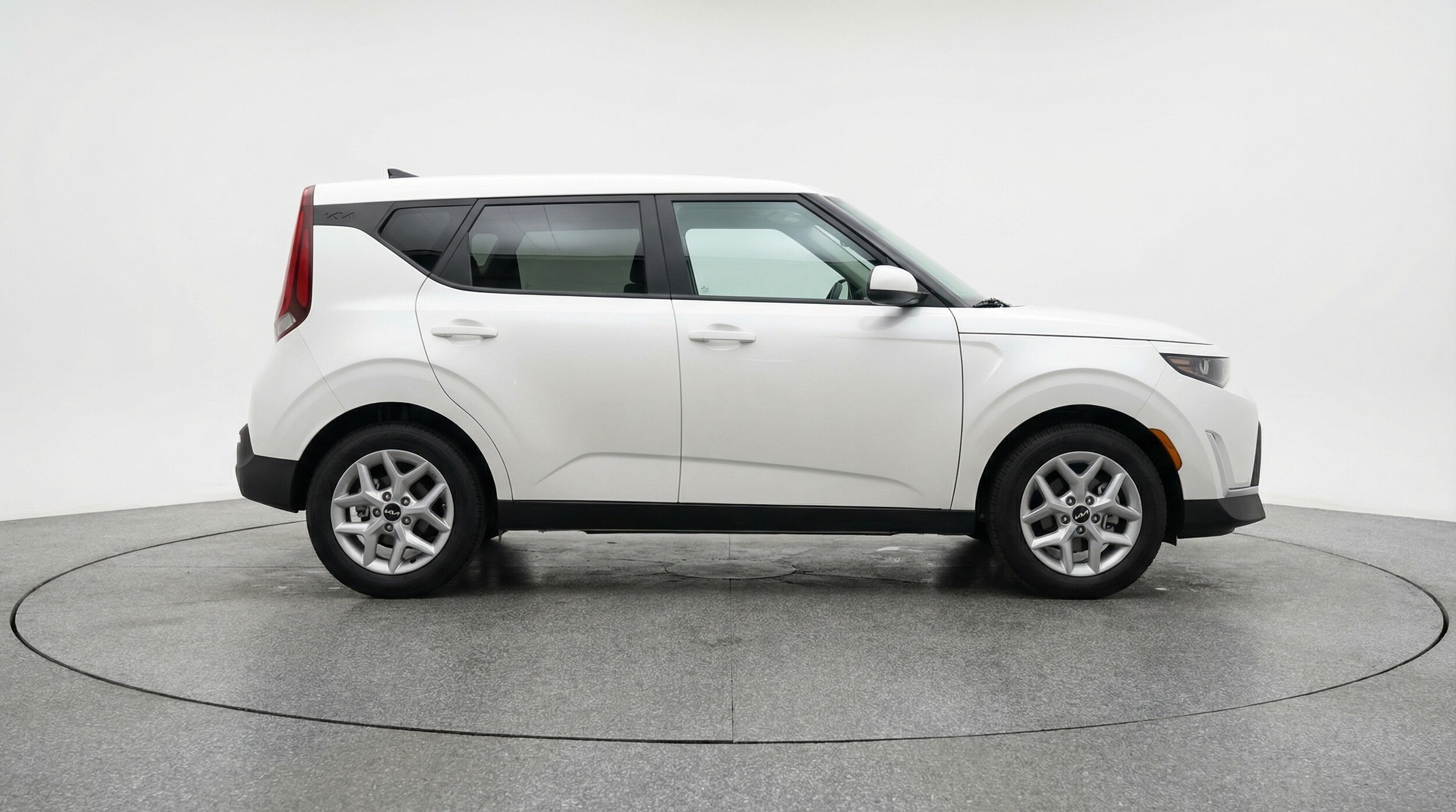 Thumbnail: 2025 Kia Soul - 8