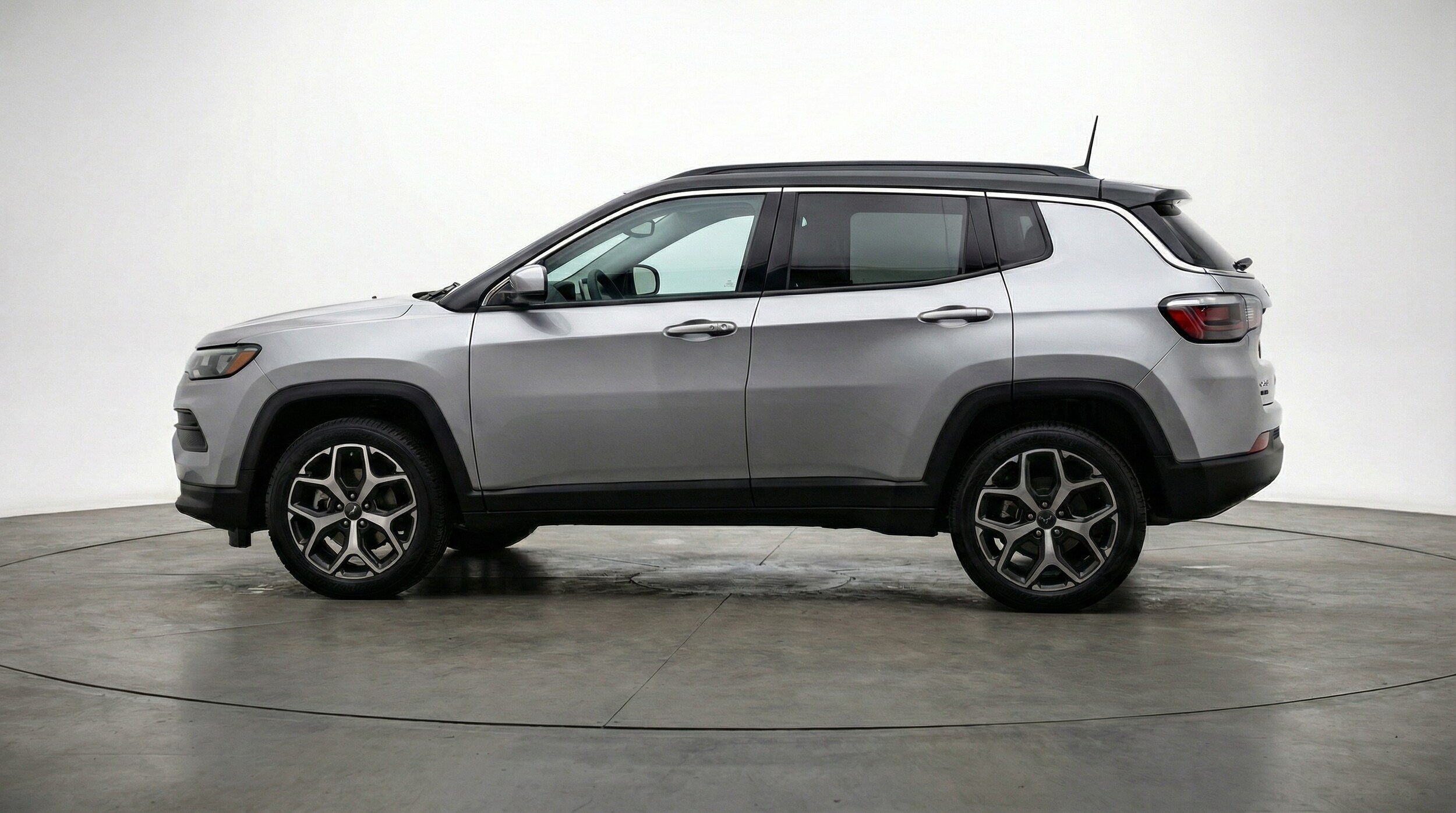 Thumbnail: 2025 Jeep Compass - 4