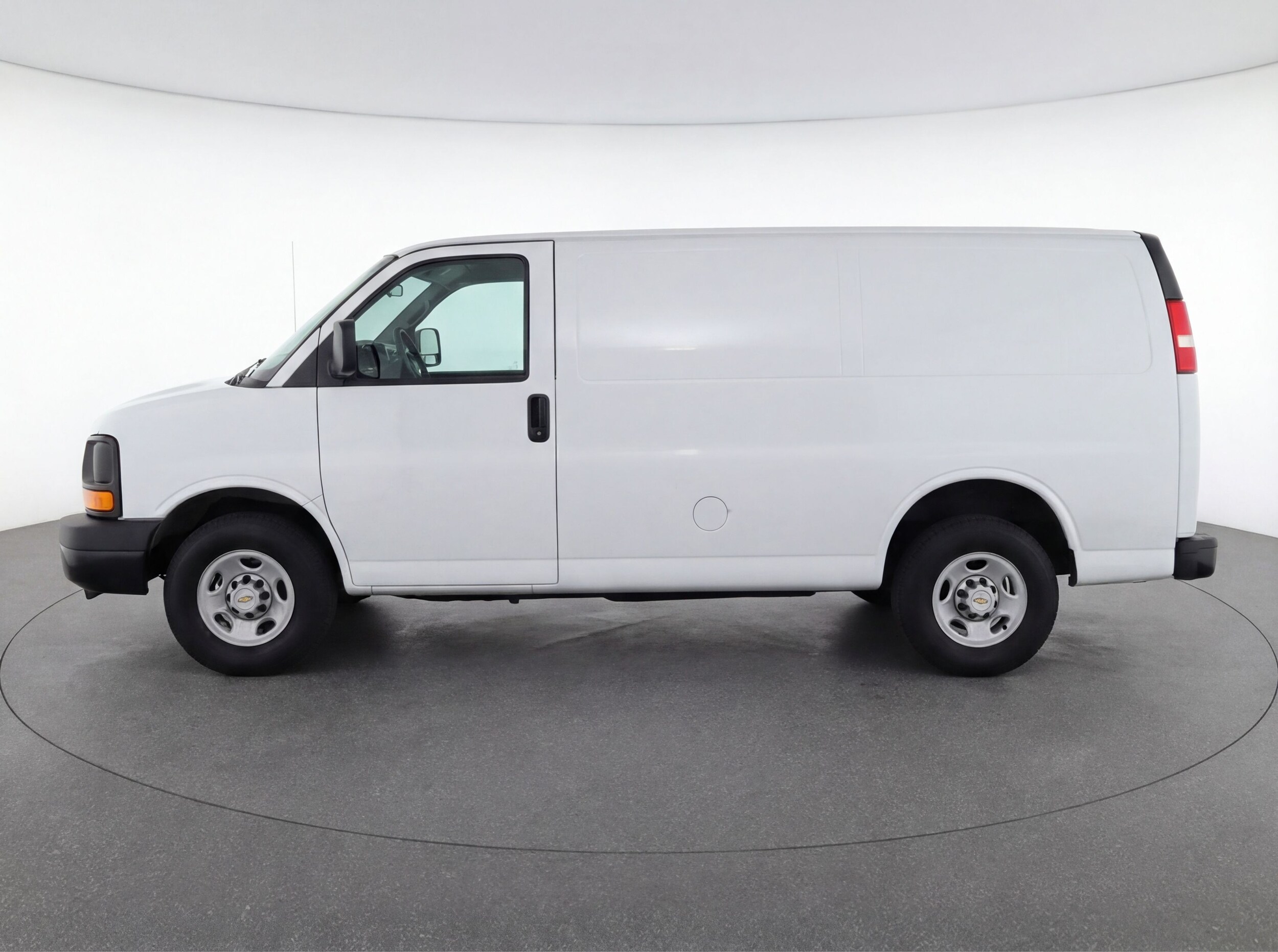 Thumbnail: 2025 Chevrolet Express - 4