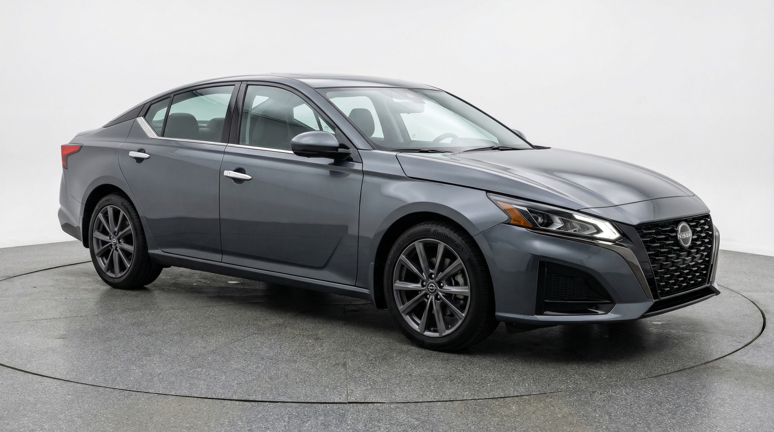 Thumbnail: 2025 Nissan Altima - 1