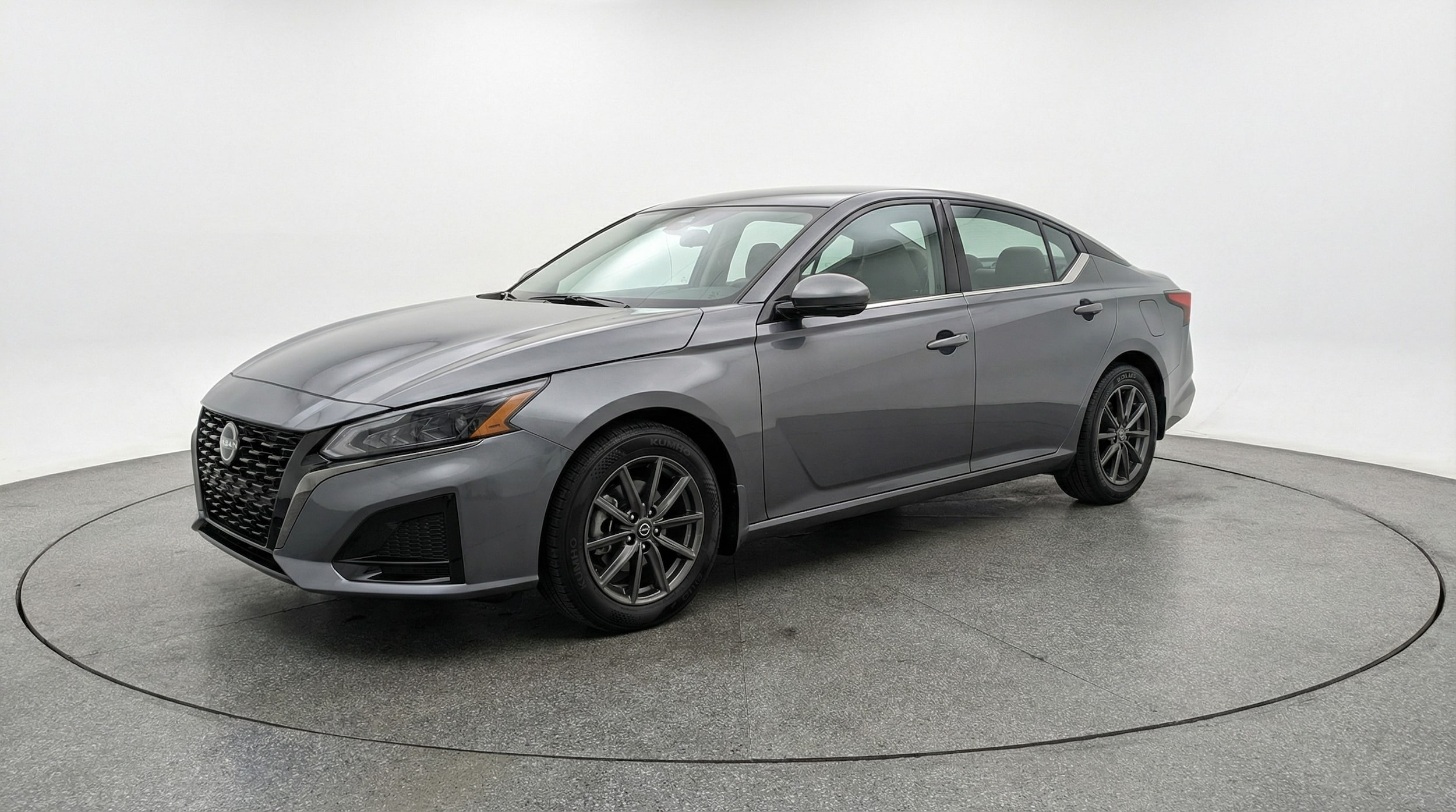 Thumbnail: 2025 Nissan Altima - 3