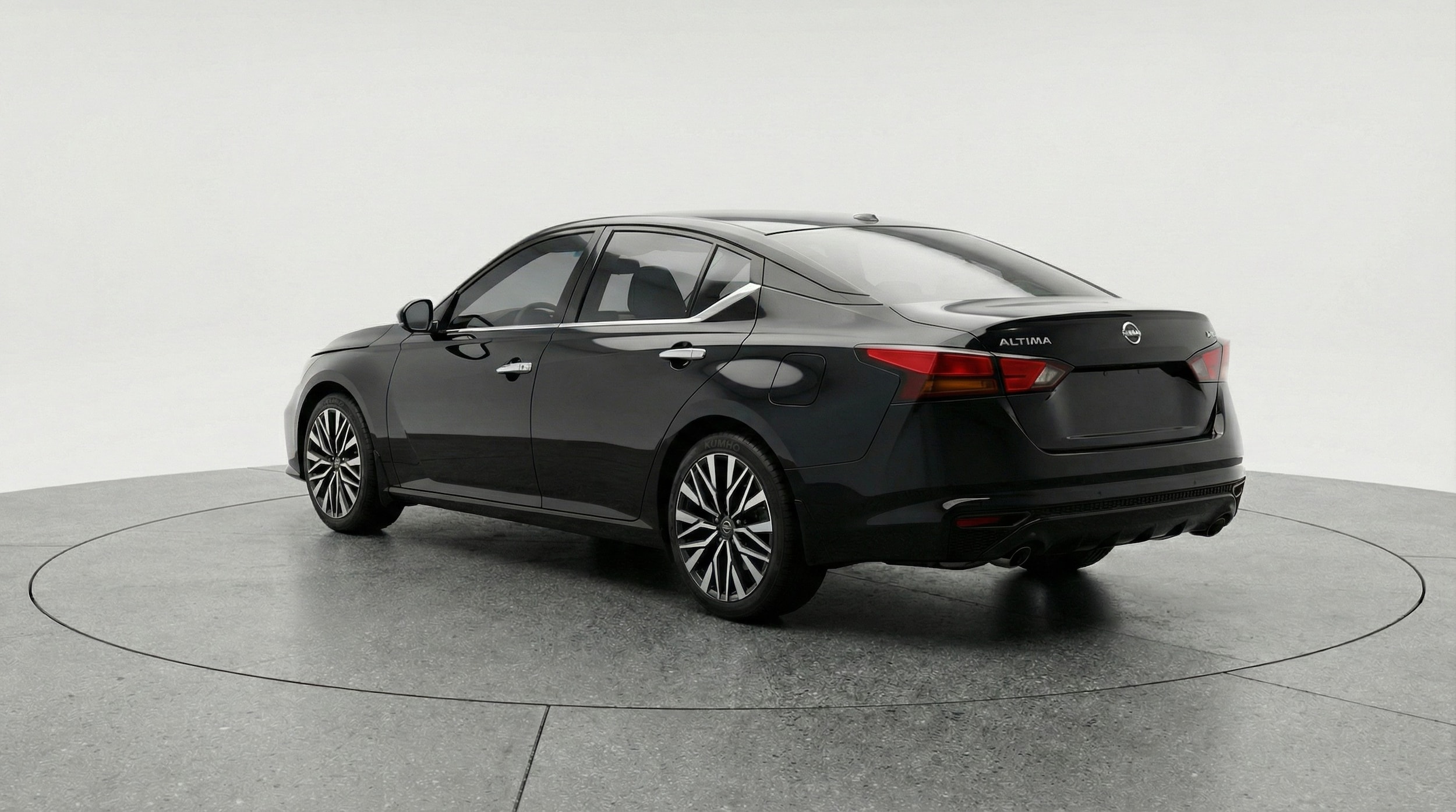 Thumbnail: 2025 Nissan Altima - 5