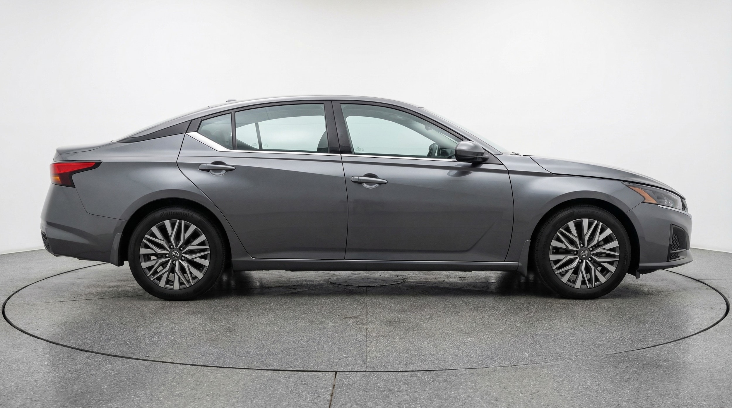 Thumbnail: 2025 Nissan Altima - 8