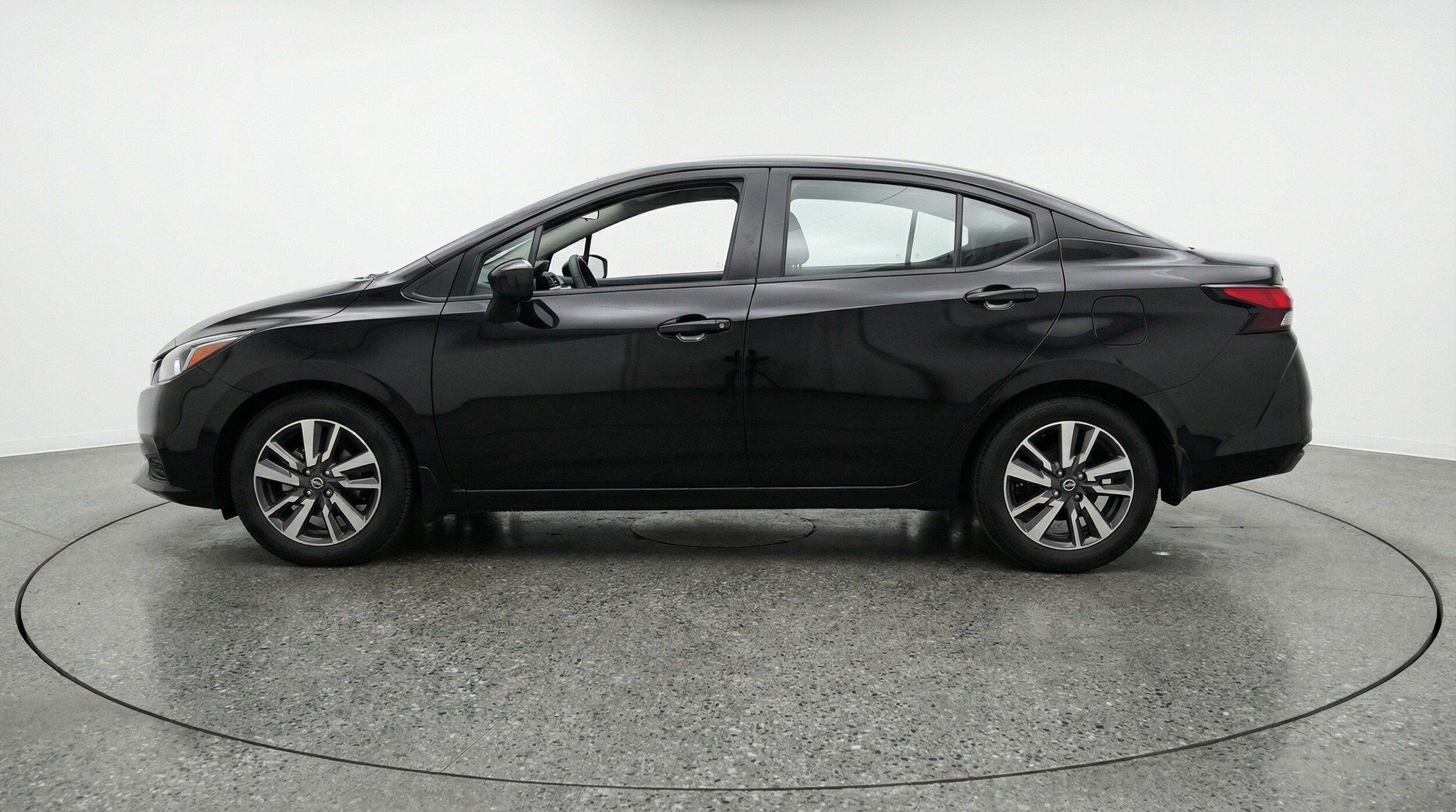 Thumbnail: 2025 Nissan Versa - 4